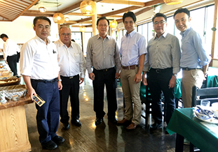 Chartchai Na Chiangmai教授,Jadul氏,<br/>Marimo5大和氏らと