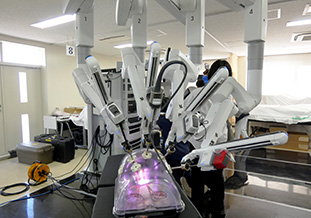 手術ロボット Da Vinci Xi