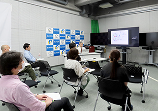 配信会場の様子