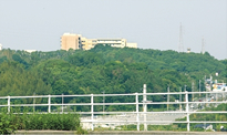 View HASAMA Campus from an overpass.